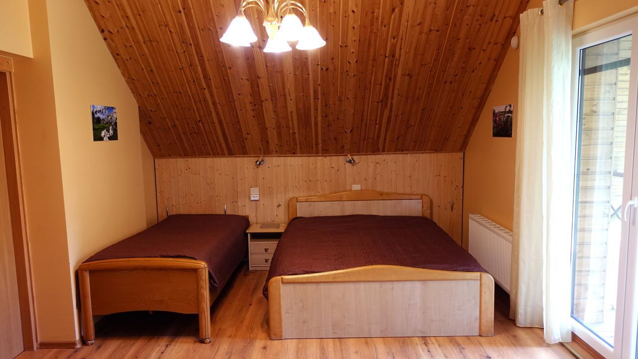 Hostal Raudonkalnis Mankiskiai Exterior foto